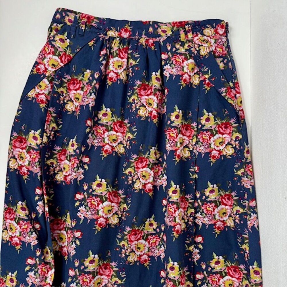 Downeast Basics Floral Print Gathered Skirt with Front Pockets